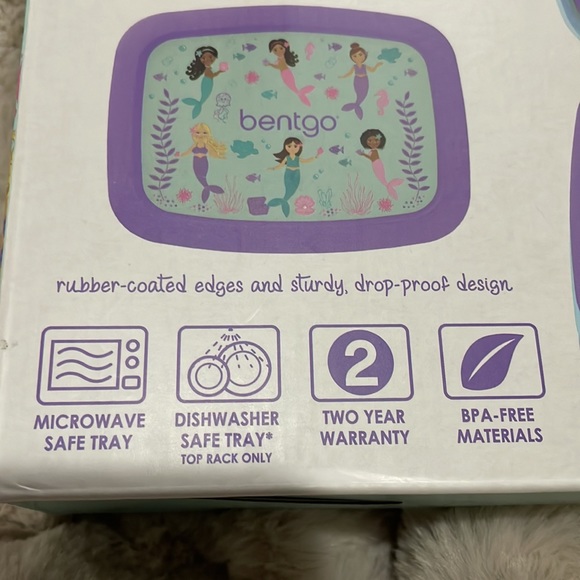 COPY - Bentgo mermaid lunch box new open box - Picture 5 of 11